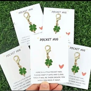 TEN (10) Pack Green Four-Leaf Clover Charms + 10 Cards for DYI St Patrick’s Day!